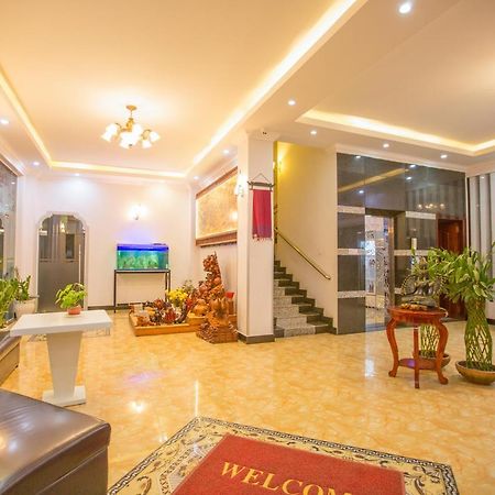 Jasmine Hotel& Sky Bar Battambang Bagian luar foto